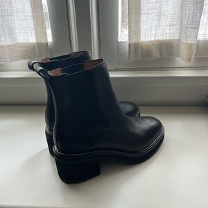 Brand New Carina Platform Chelsea Boot Black Leather